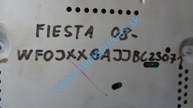 autorádio na ford fiestu mk7, AA6T18C815-AD